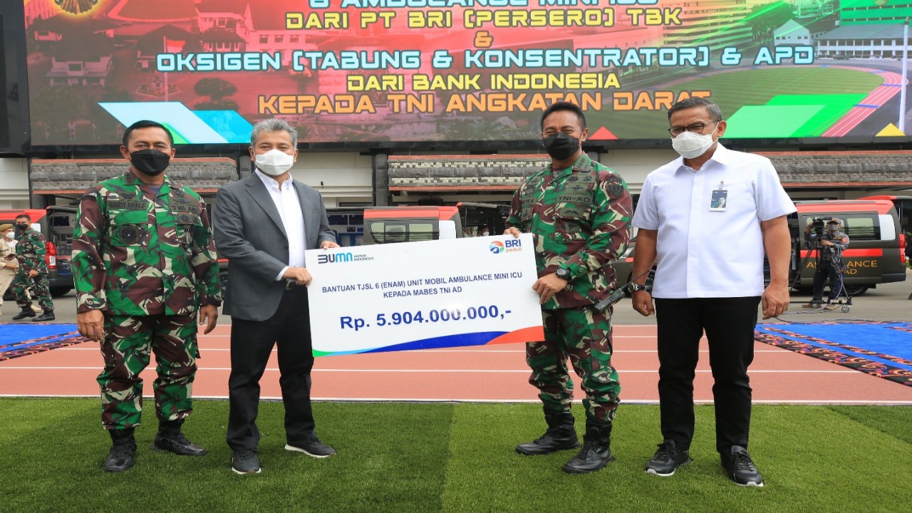BRI Serahkan bantuan penunjang kesehatan ke TNI AD