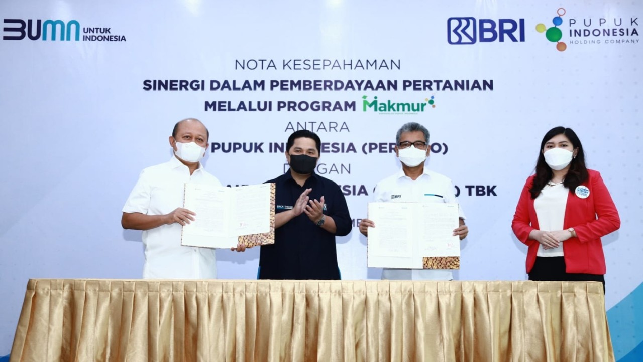Kolaborasi PT Bank Rakyat Indonesia (Persero) Tbk dengan PT Pupuk Indonesia (Persero)