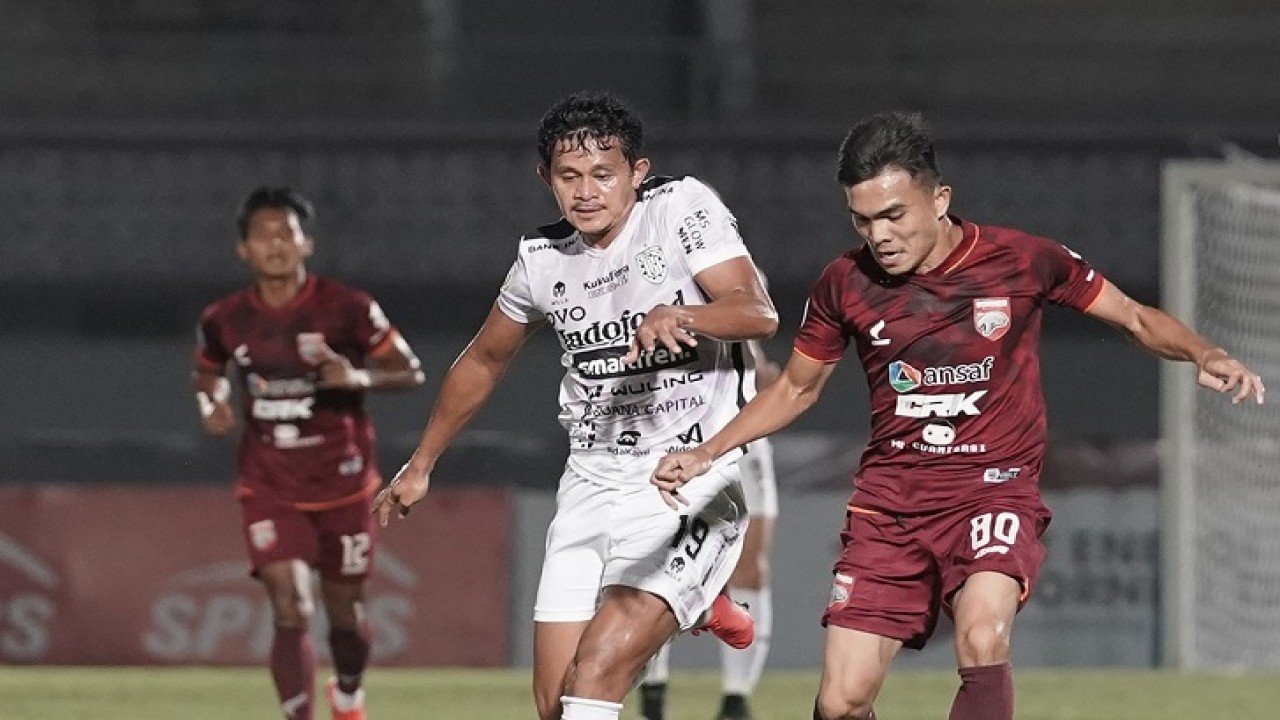 Laga Bali United vs Borneo FC