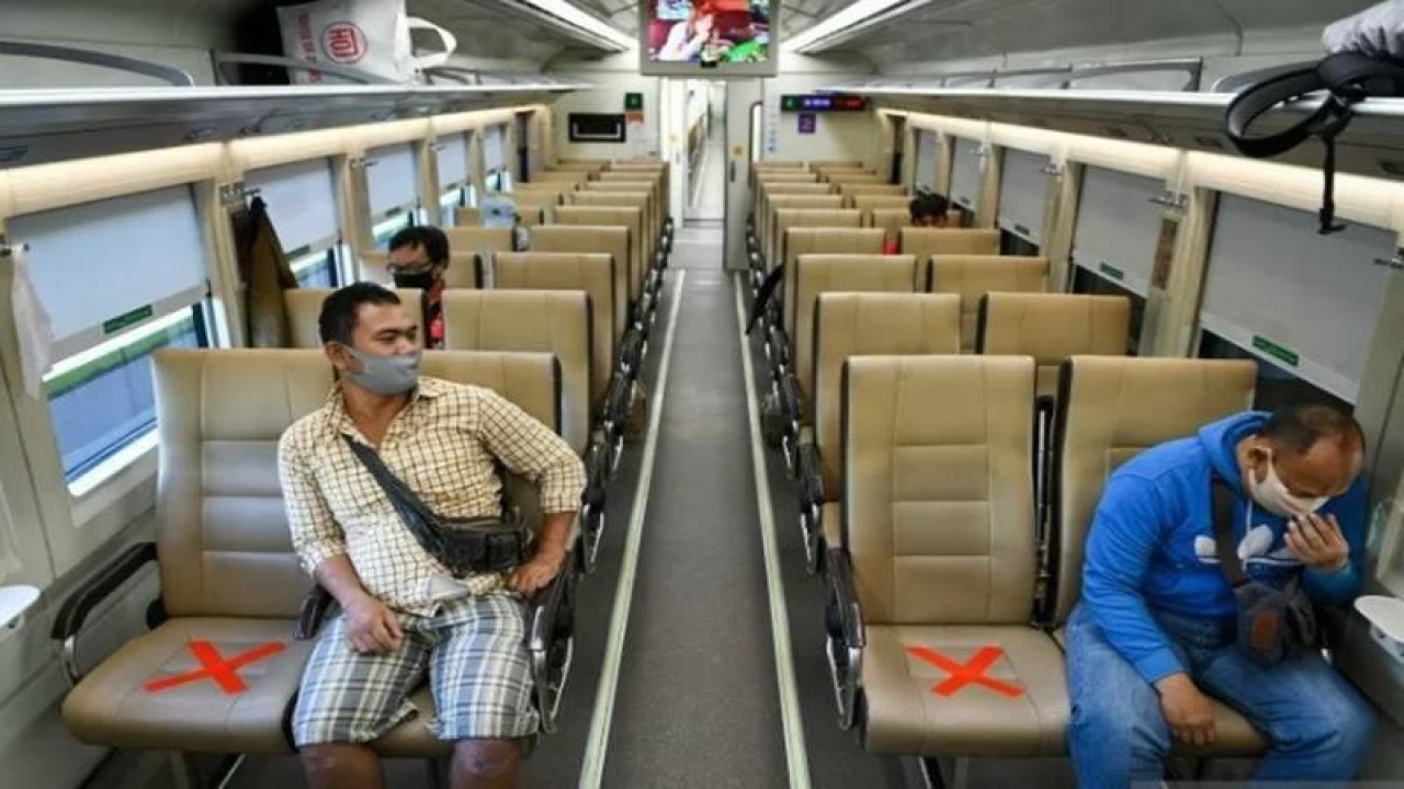 Perjalanan kereta api semasa pandemi. (Net)