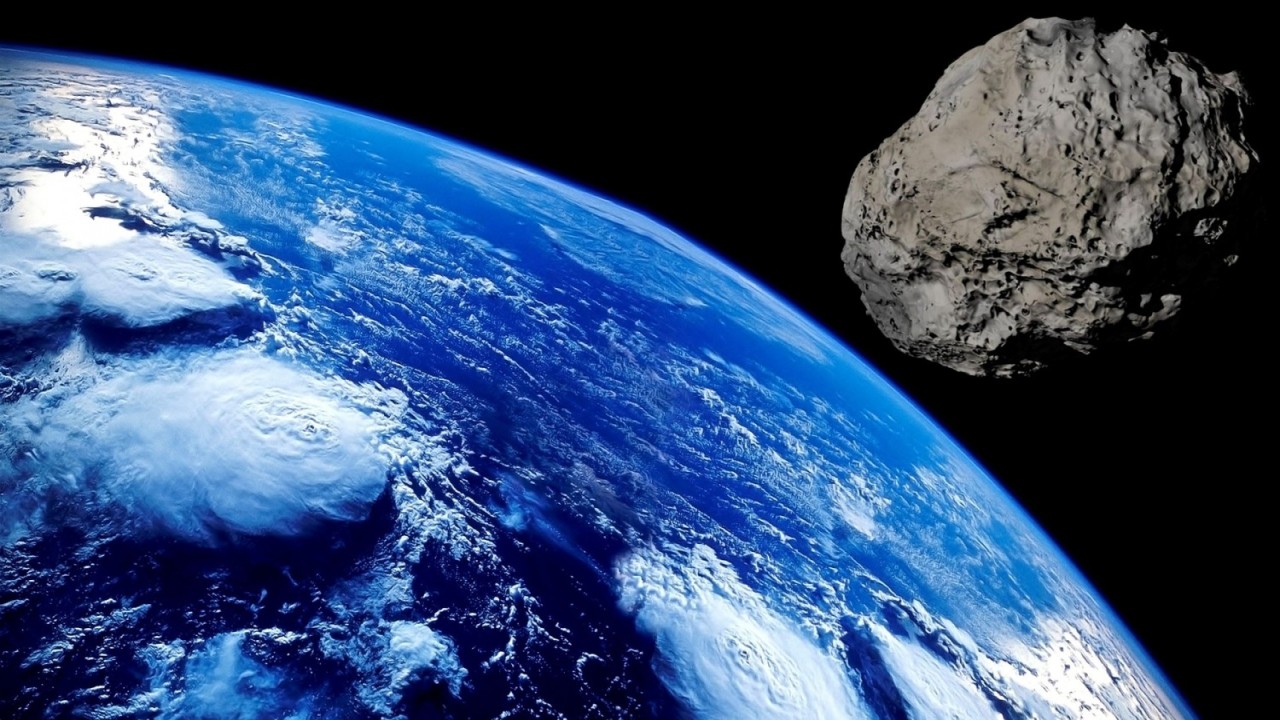 Asteroid mendekati bumi/ist