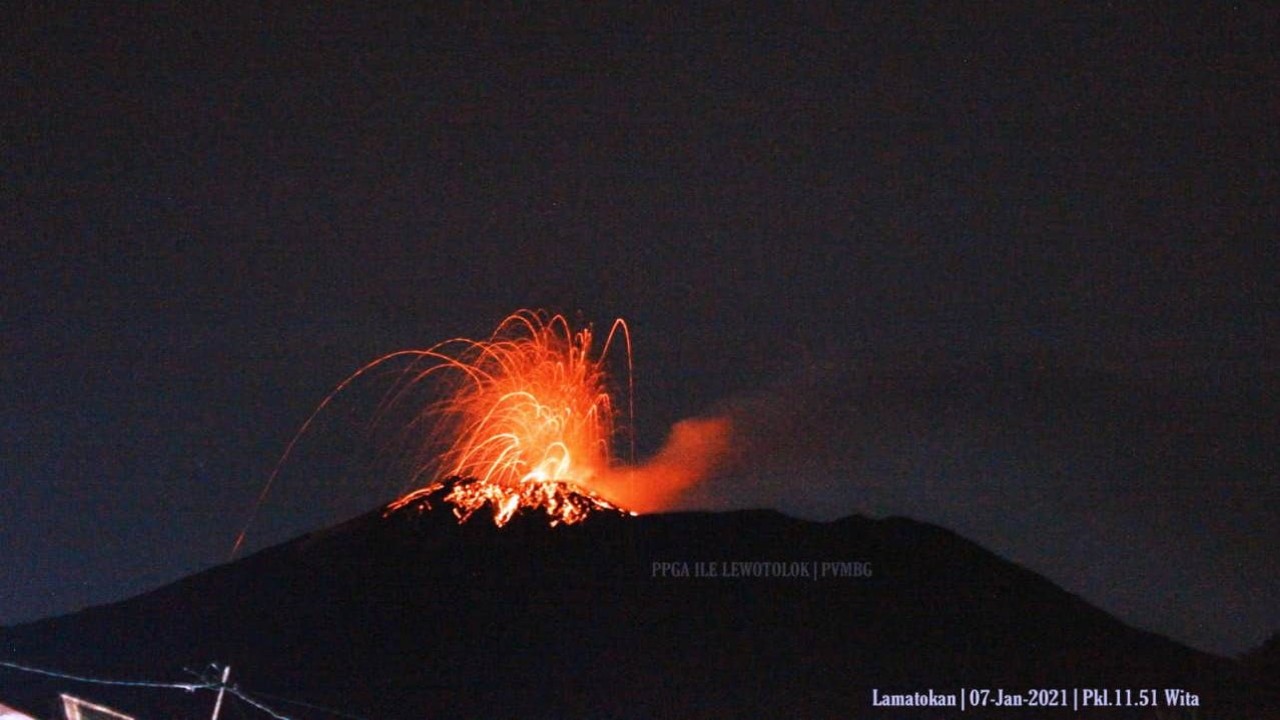 Gunung Ile Lewotolok di NTT kembali erupsi/ist