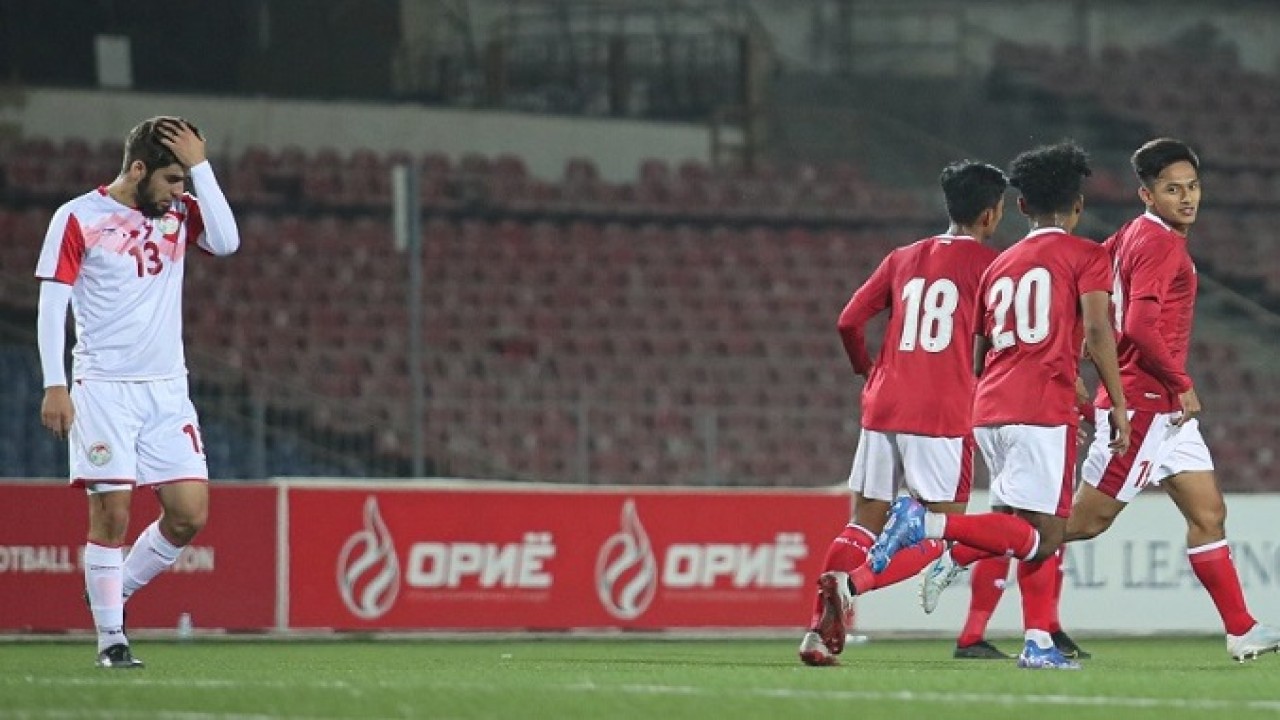 Laga Timnas U-23 melawan Tajikistan