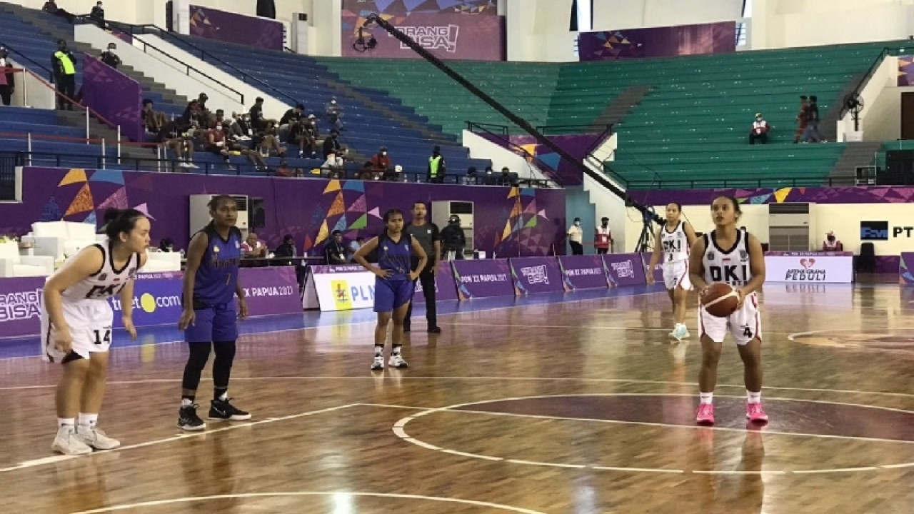 Pertandingan basket PON XX Papua 2021 / / Foto: INews