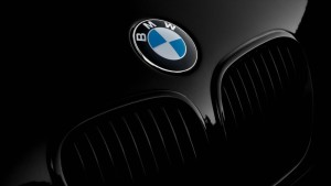 BMW-1636941155