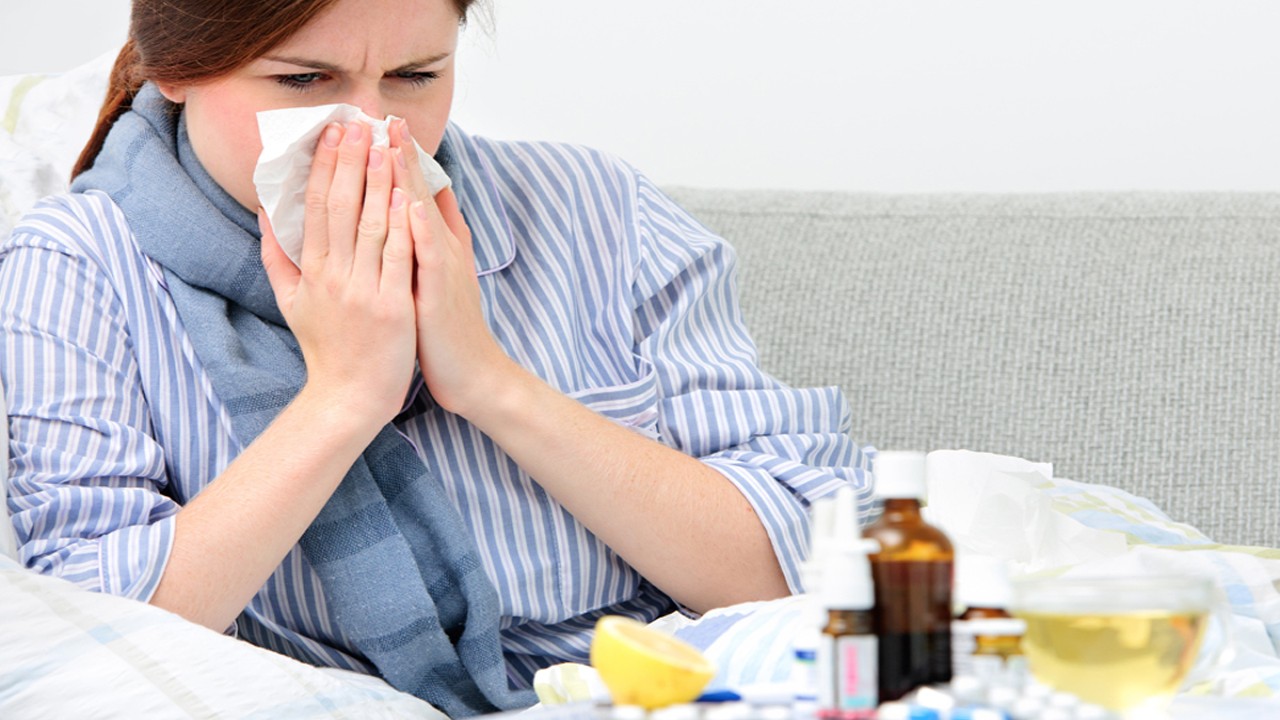 ilustrasi saat menderita flu. (pennstatehealthnews.org)