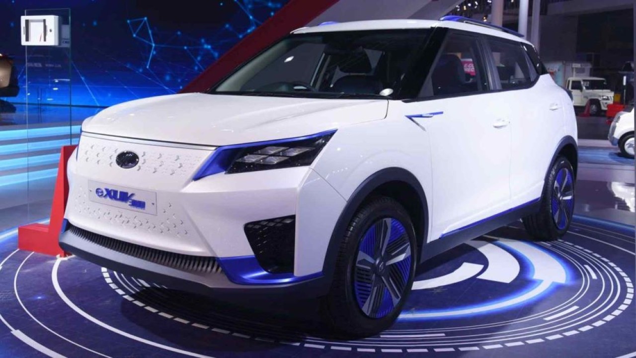 Kendaraan listrik Mahindra eXUV300. (Firstpost)