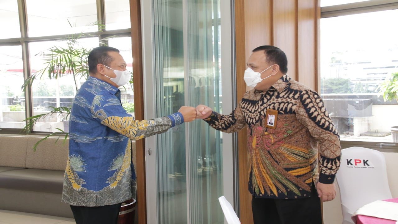 Ketua MPR RI Bambang Soesatyo dan Ketua KPK Firli Bahuri.