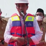 Jokowi resmikan Bendungan Randugunting di Kabupaten Blora, Jateng-1641545791