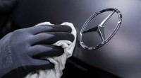 Mercedes-Benz-1641260071