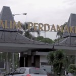 Pintu gerbang Bandara Halim Perdanakusuma-1643173948