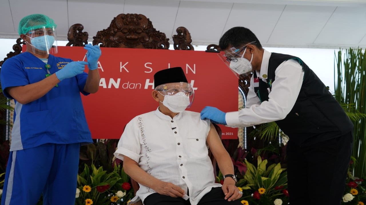 Wapres KH Ma'ruf Amin saat menjalani vaksinasi dosis kedua pada Maret 2021 lalu