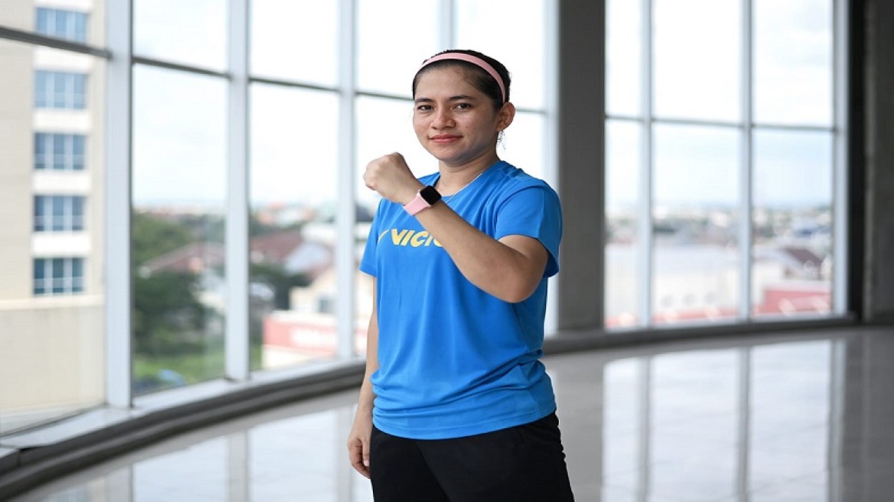Atlet para-bulu tangkis Indonesia, Leani Ratri Oktila 