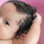 Ilustrasi bayi dengan rambut tebal-1645609798