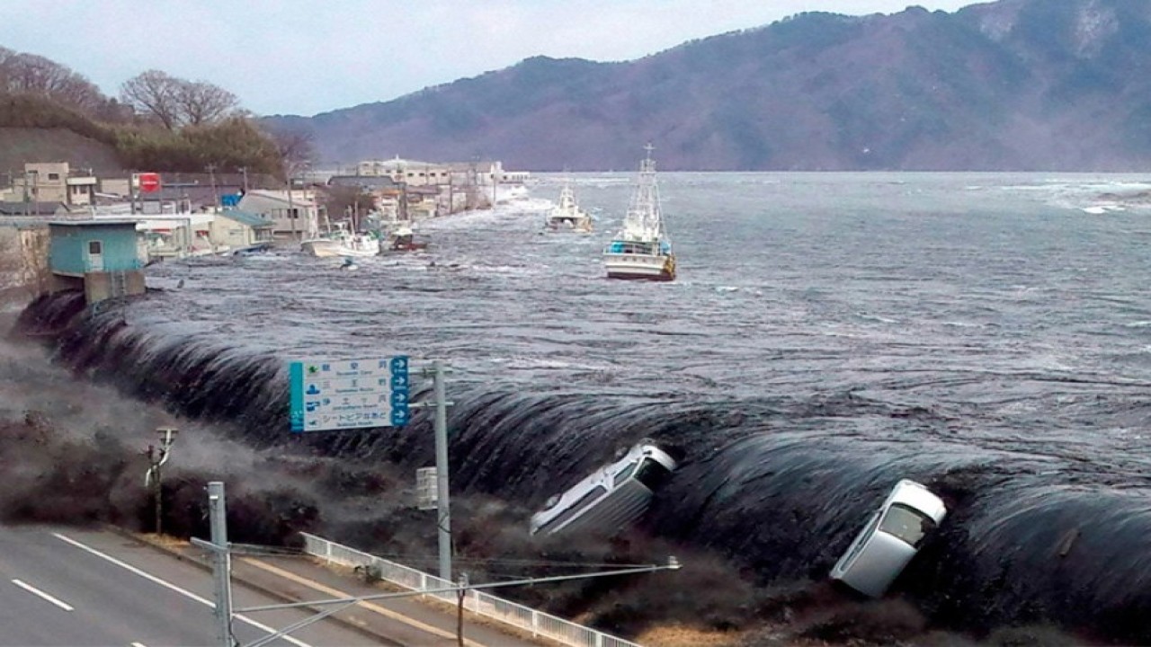 Tsunami Jepang. (Net)