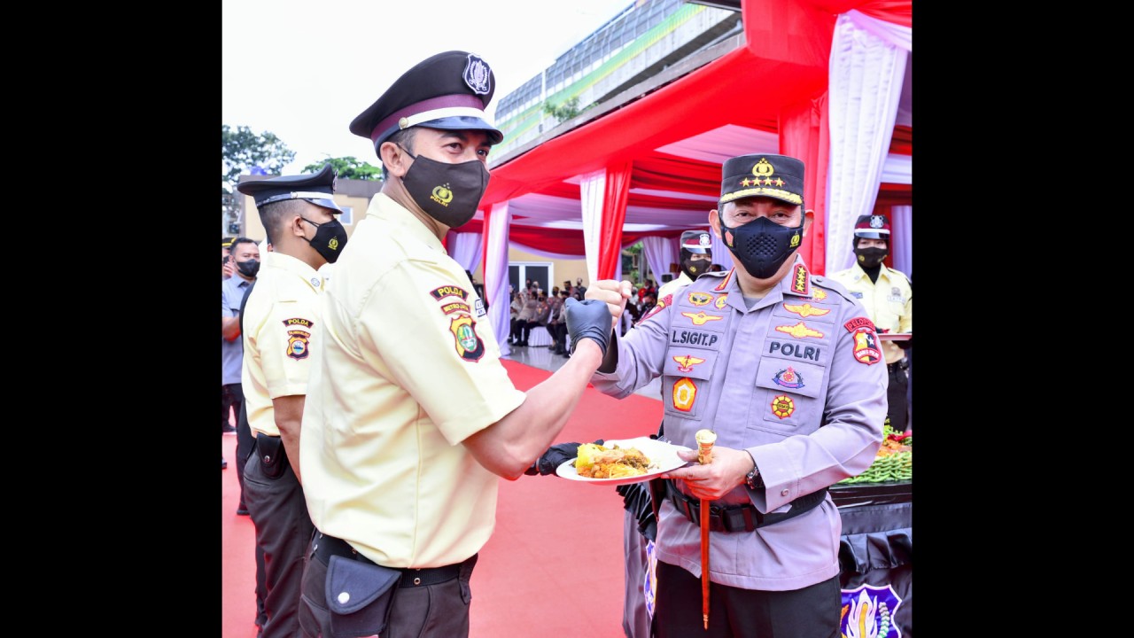 Kapolri di peringatan HUT ke-41 Satpam.