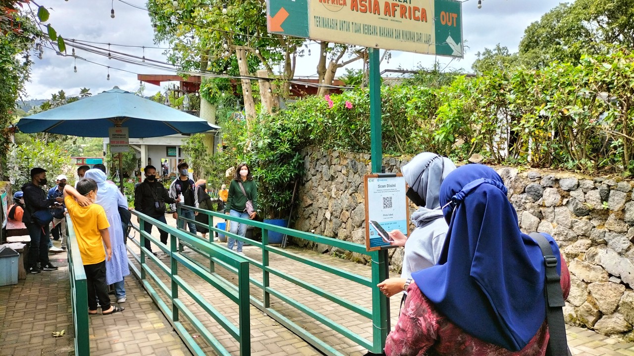 Pengunjung wisata di Lembang Bandung Barat Jawa barat. Foto: Saifal Ode