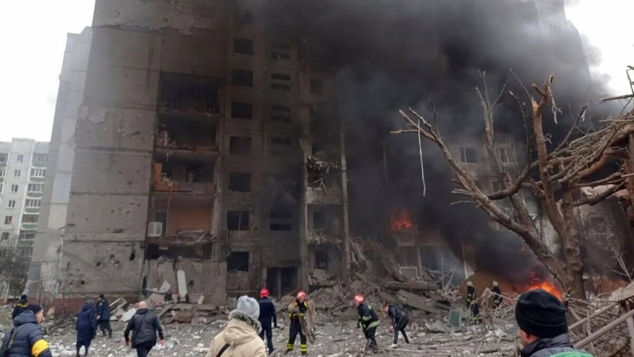 Kota Chernihiv, Ukraina hancur lebur dibombardir tentara Rusia/ist
