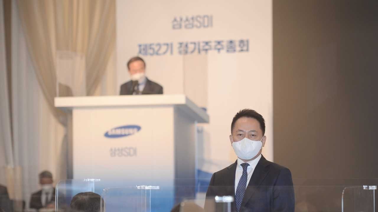 CEO Samsung SDI Choi Yoon-ho berbicara pada pertemuan tahunan pemegang saham di sebuah hotel Seoul pada Kamis (17/3/2022). (Samsung SDI/The Korea Herald)