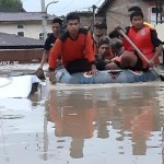 Wilayah Medan dilanda banjir dengan ketinggian air mencapai 3 meter baru-baru ini-1646136646