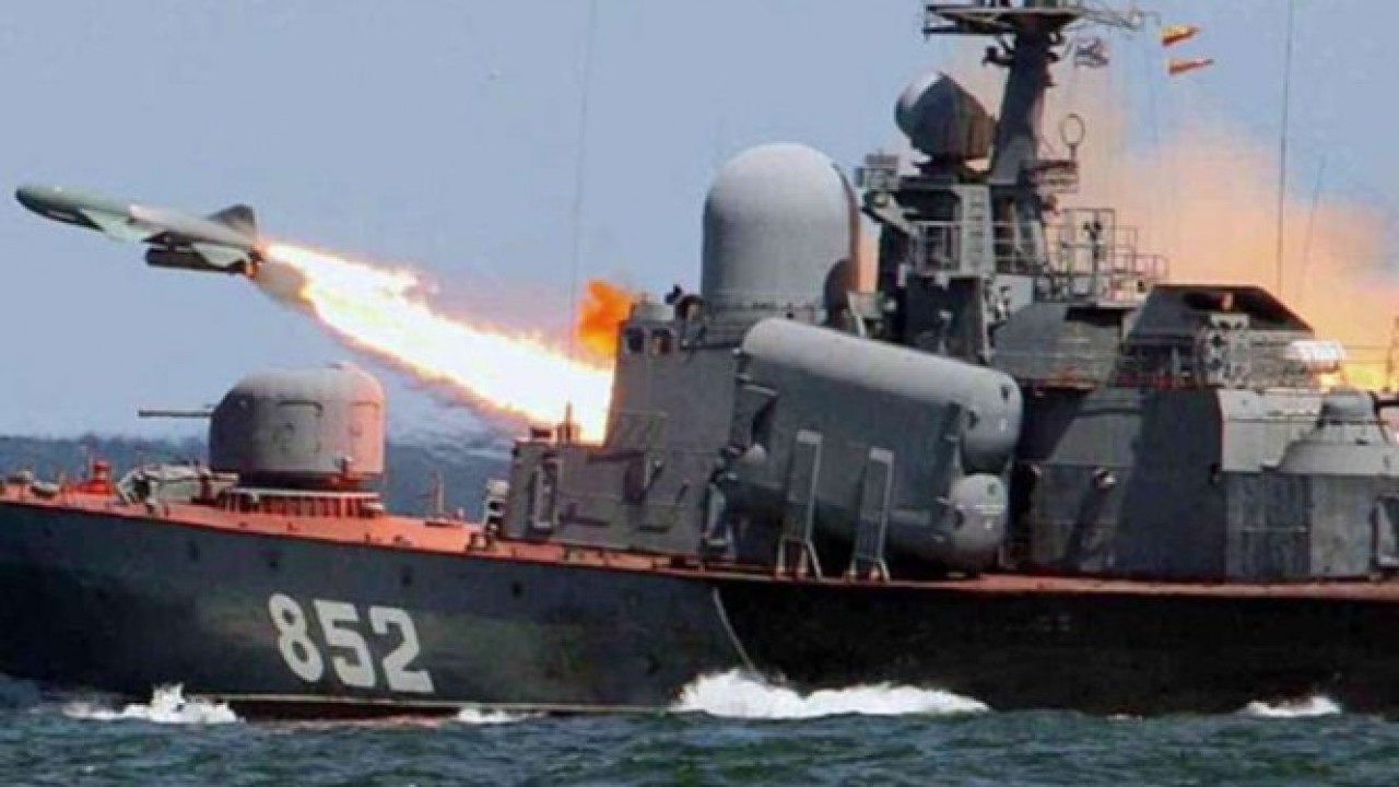 Kapal perang Rusia. (Net)