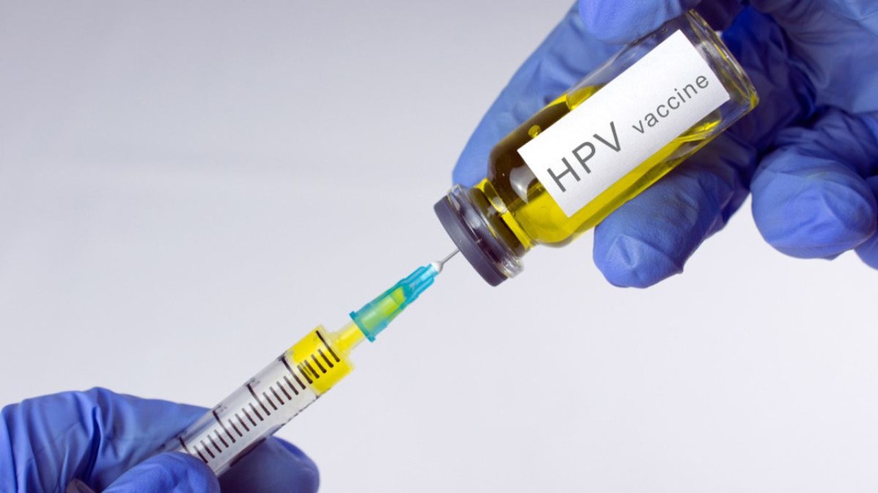 Vaksin HPV untuk cegah kanker serviks/ist