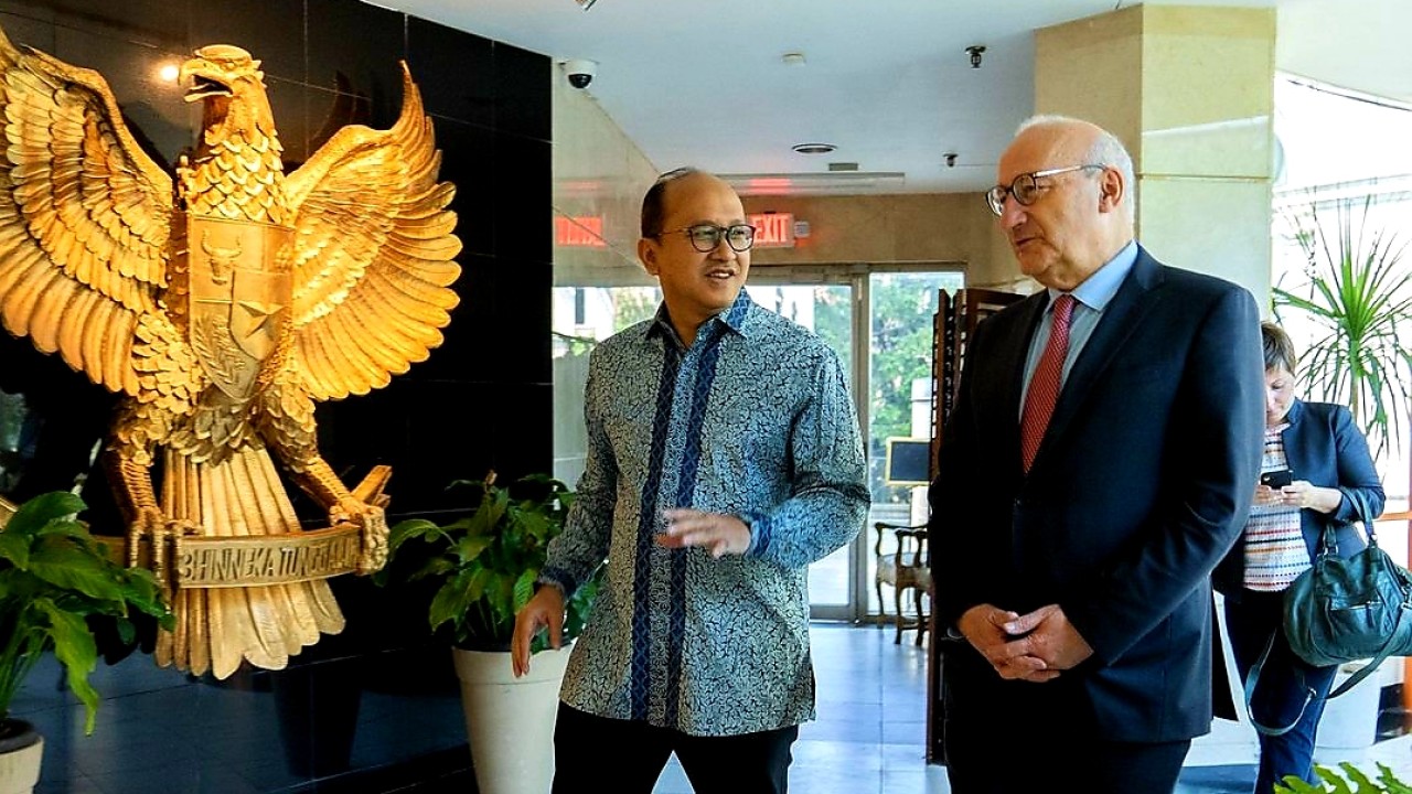 Dubes Rosan bersama H.E. Philippe Etienne Duta Besar Prancis untuk Amerika Serikat/Instagram