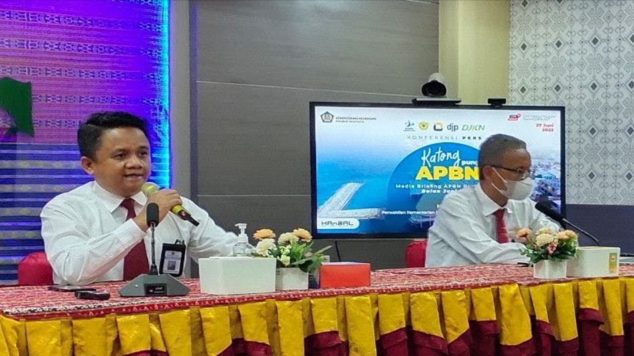 Kepala Kantor  Direktorat Jenderal Perbendaharaan (DJPB)Kementerian Keuangan wilayah NTT, Catur Ariyanto Widodo. Foto (Istimewa)