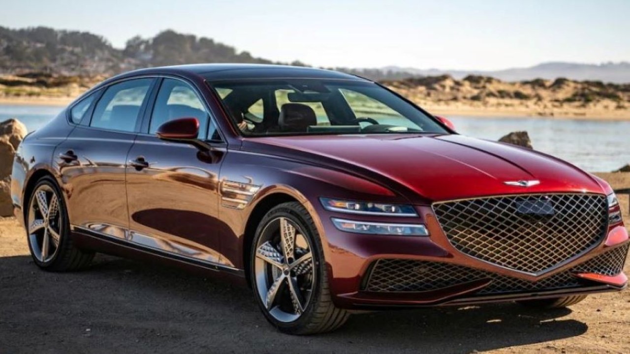 Kendaraan premium Genesis G80. (MotorTrend)