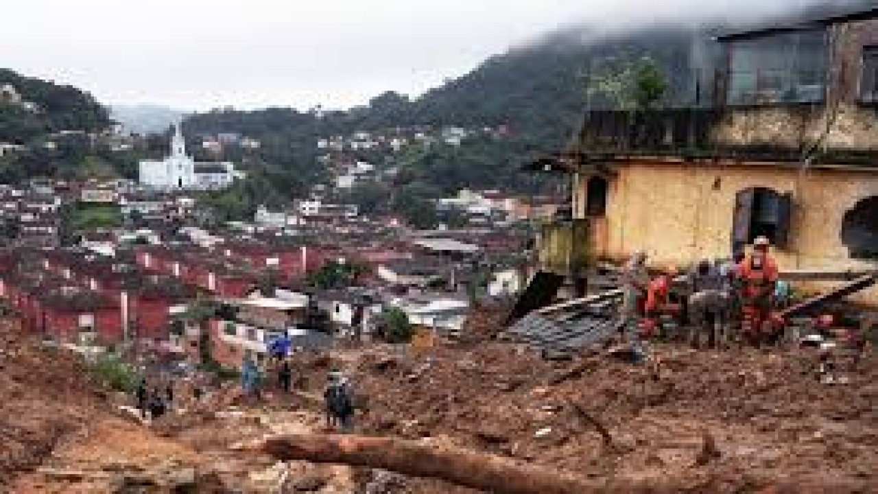 Kawasan miskin di Brasil dilanda bencana banjir dan tanah longsor/ist