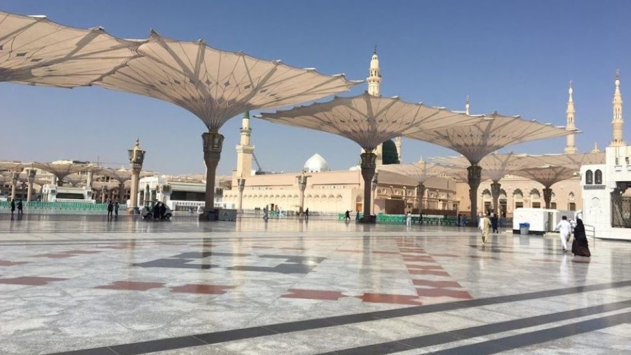 Pelataran Masjid Nabawi. (Net)