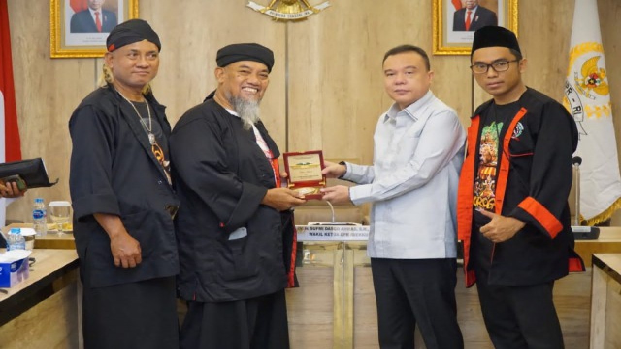 Wakil Ketua DPR RI Sufmi Dasco Ahmad (kedua kanan). Foto: Dok DPR