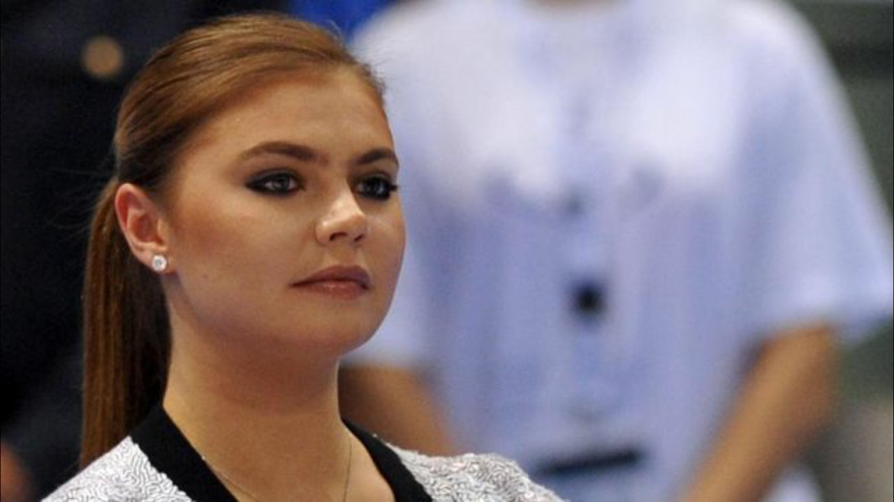 Alina Kabaeva. (Net)