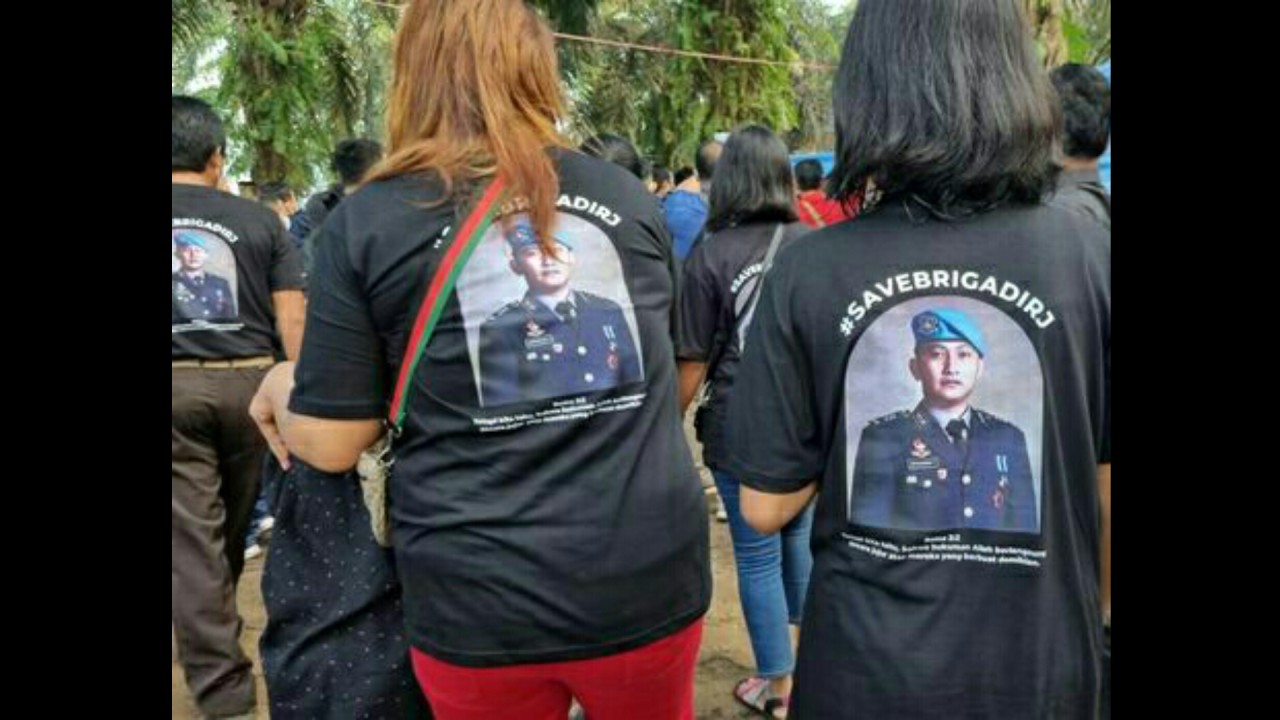 Keluarga Brigadir J. (CNNIndonesia)