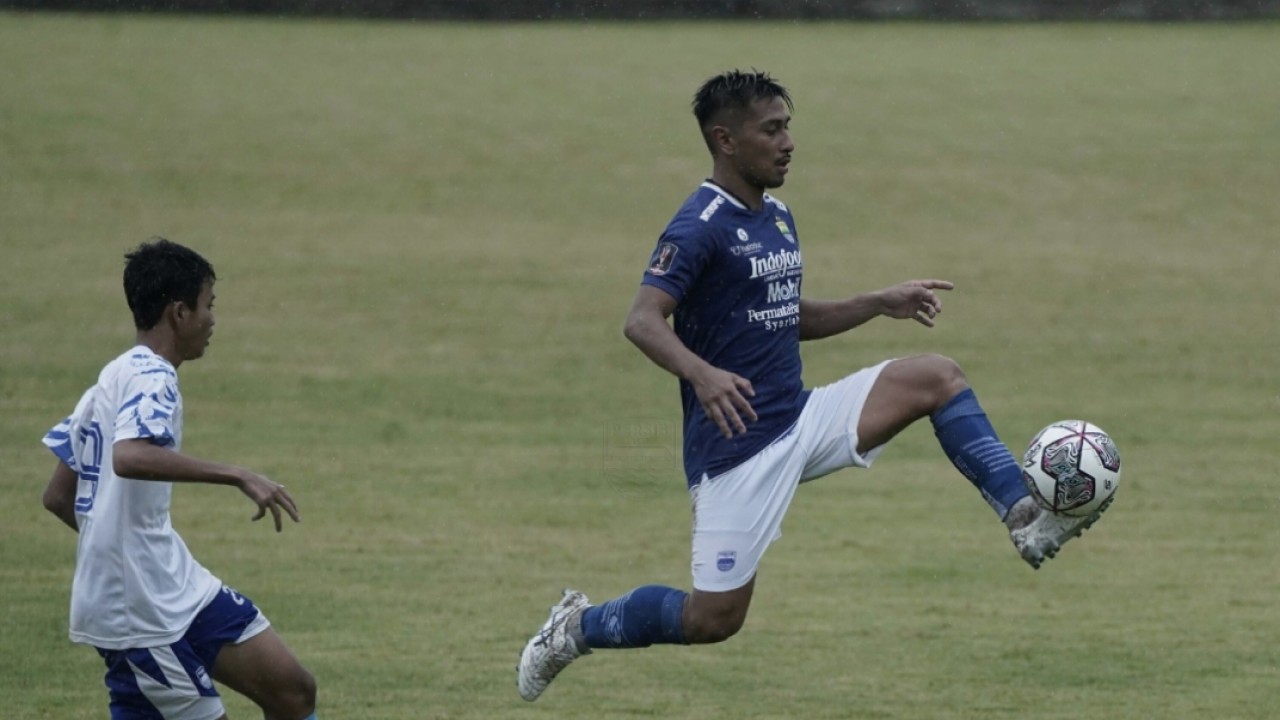 Pemain asing Persib Bandung, Daisuke Sato