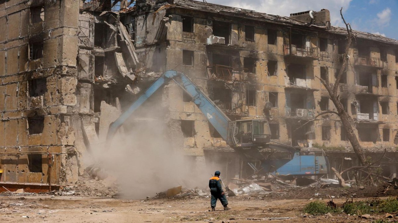 Sejumlah bangunan tempat tinggal warga Ukraina hancur dibombardir pasukan Rusia/ist