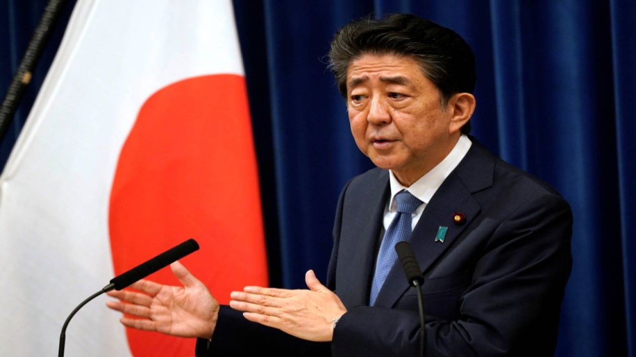 Wapres Jusuf Kalla (JK) mengenang kepergian mantan Perdana Menteri (PM) Shinzo Abe. (Reuters)