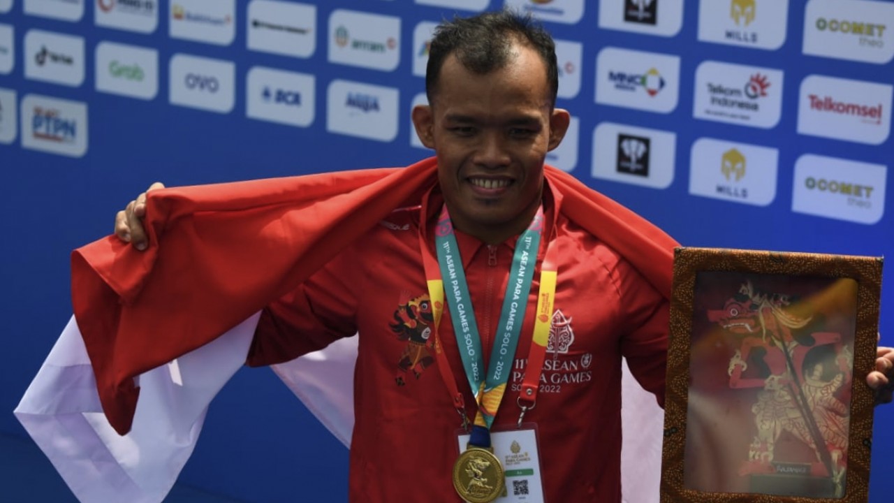 Atlet Para Renang, Aris Wibawa