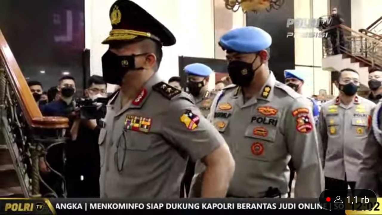 Irjen Ferdy Sambo sebelum sidang etik. (Polri TV)