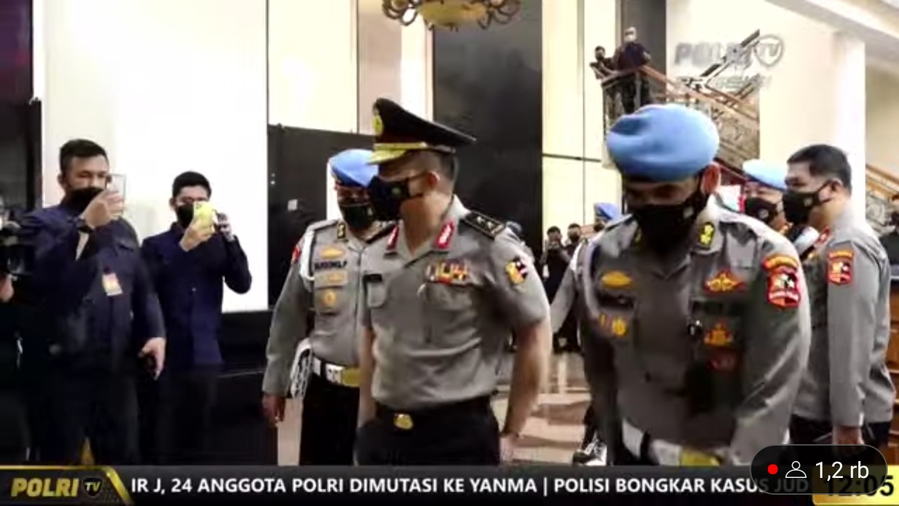 Irjen Ferdy Sambo saat sidang kode etik.