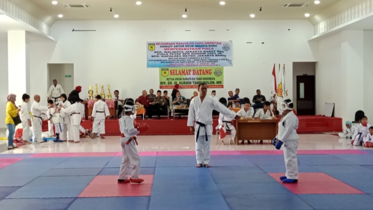 Kejuaraan Friendship Junior Karate-Do Tako Indonesia