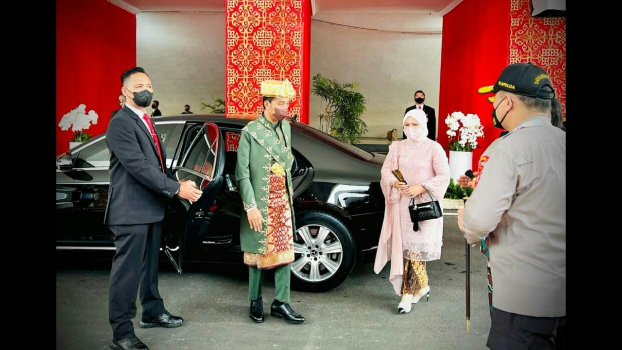 Presiden Jokowi dan Ibu Negara Iriana.