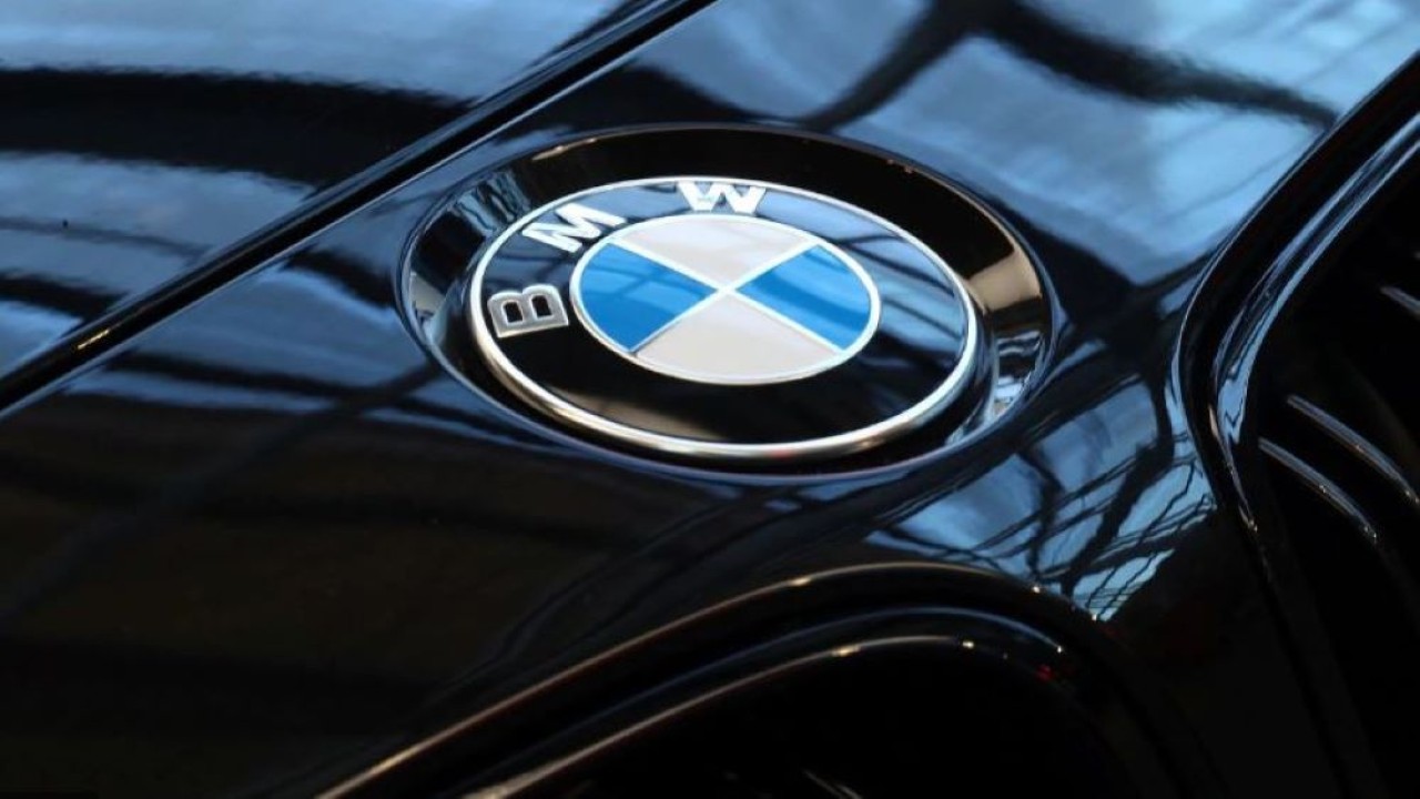 Ilustrasi. Kendaraan BMW. (Reuters)