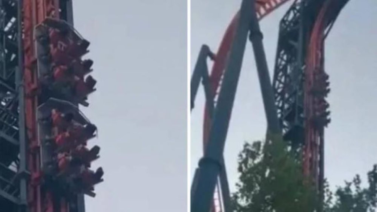 Penumpang terjebak di roller coaster setinggi 48 meter di taman hiburan Parque de Atracciones, di Madrid, Spanyol. (India Times)