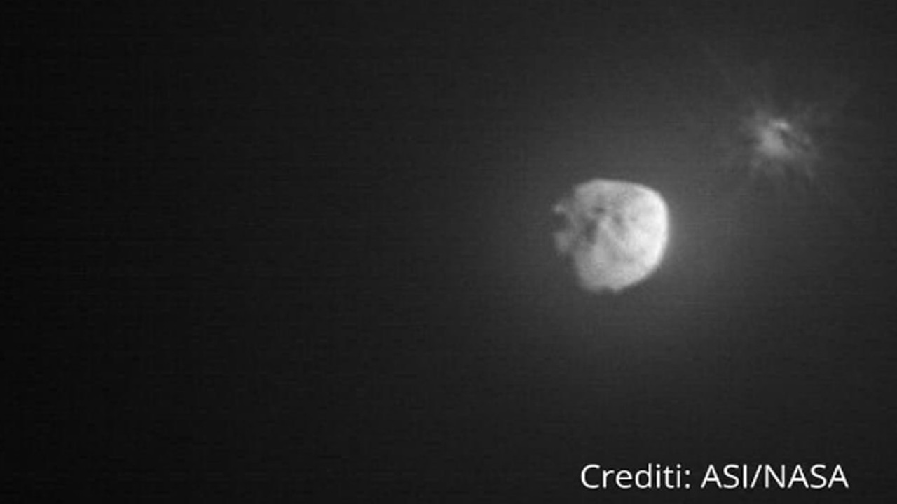 Foto yang didapatkan satelit Italia setelah DART NASA menabrak asteroid