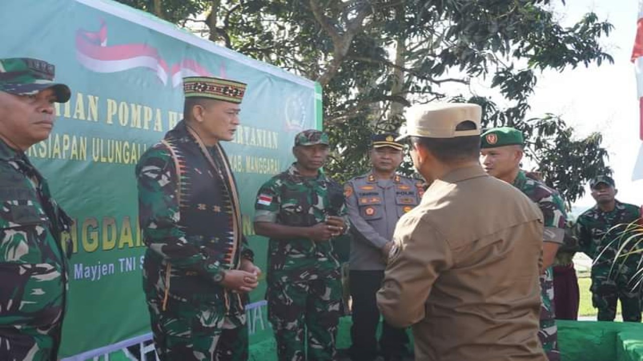 Pangdam IX Udayana Resmikan Pompa Hidram dan Pencanangan Kampung Pancasila di Desa Ulungali, Kabupaten Manggarai. Foto (Istimewa)