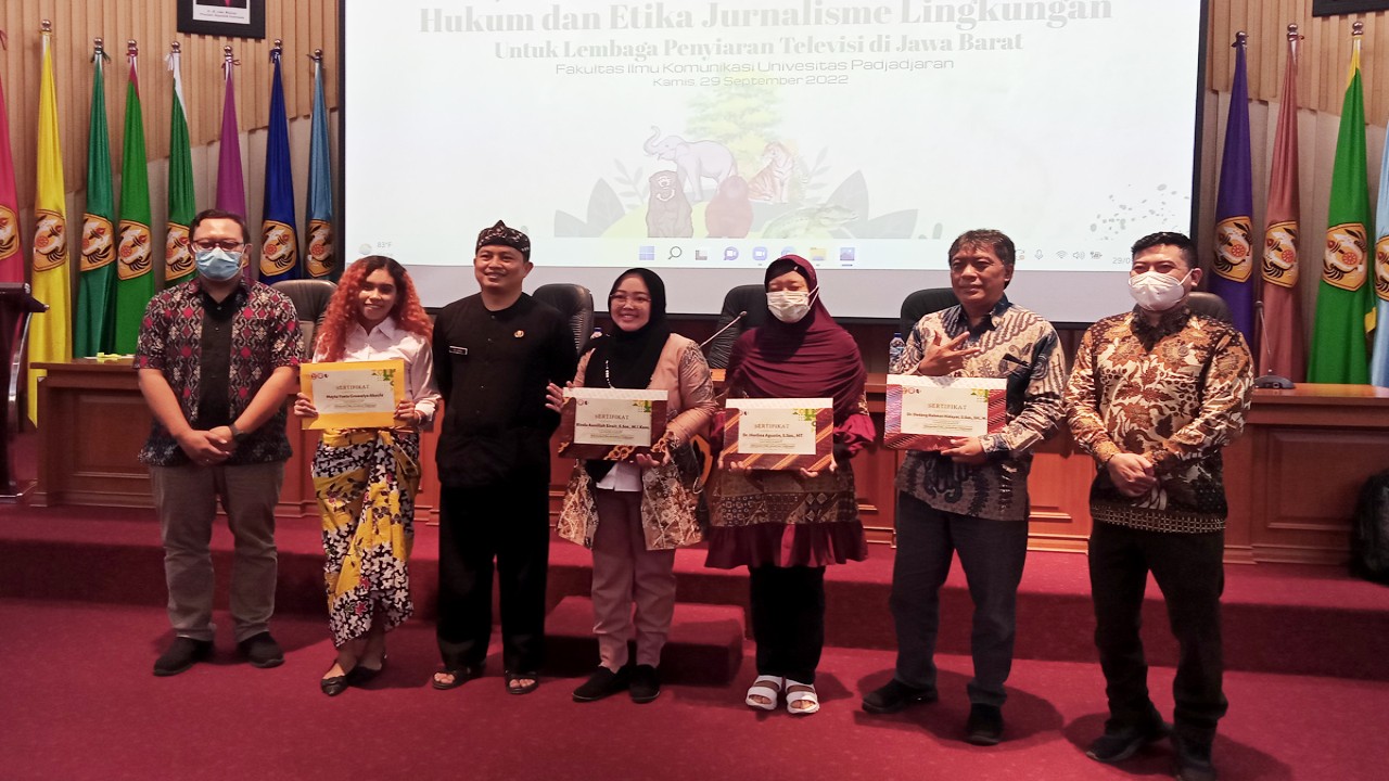 KPID Jawa Barat bekerja sama dengan Fikom UNPAD menggelar workshop Peningkatan SDM Penyiaran dengan tema Hukum dan Etika Jurnalisme.