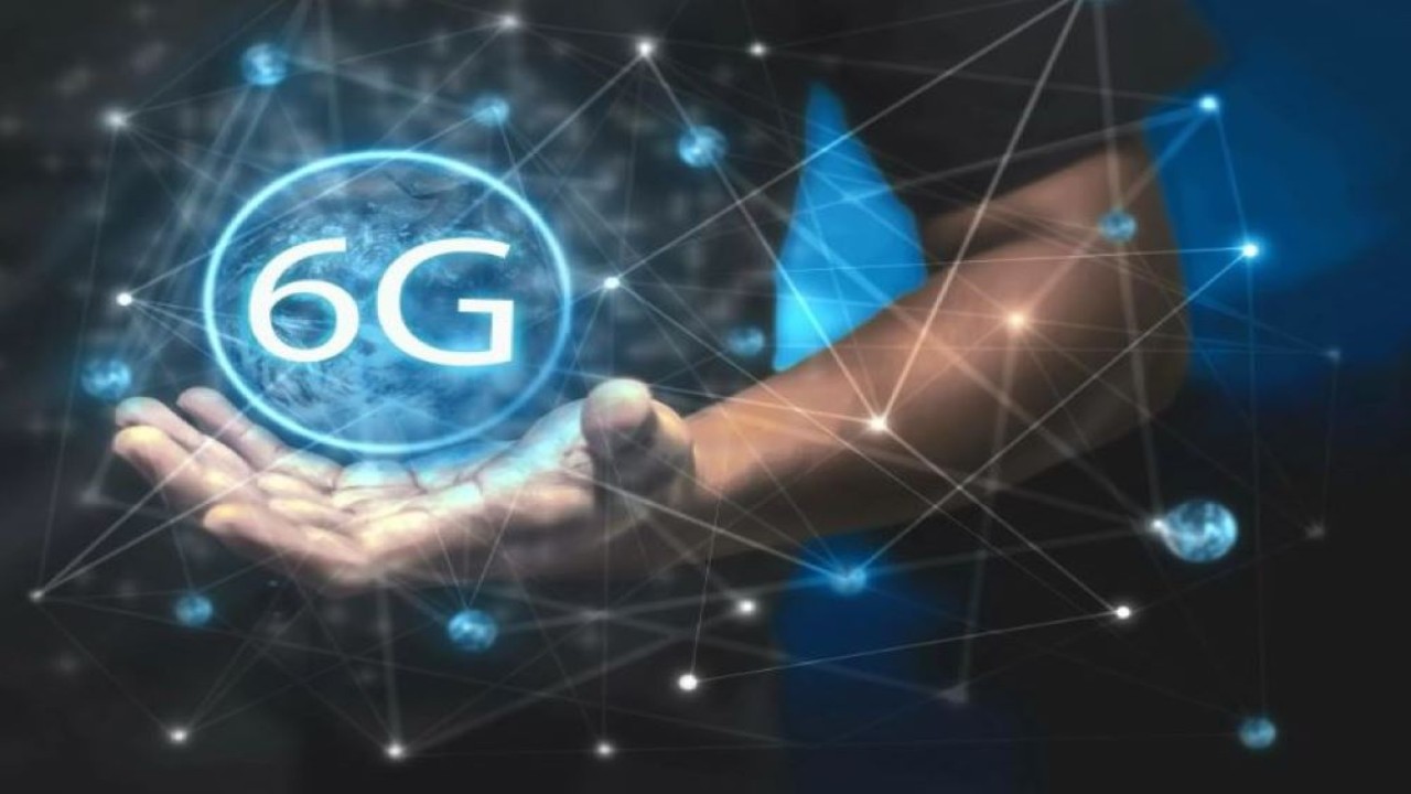 Ilustrasi. Beberapa perusahaan sudah mulai mengerjakan konektivitas generasi berikutnya yang disebut dengan 6G, di mana salah satunya adalah LG. (TechSpot) 