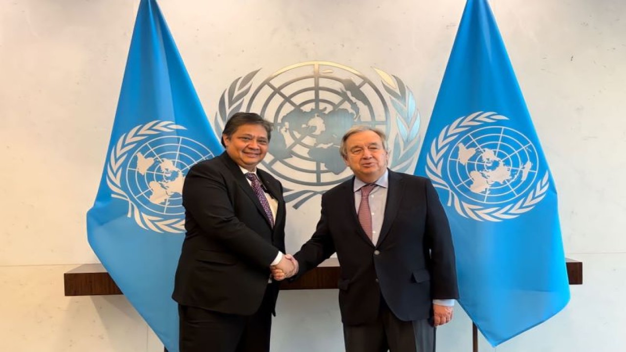 Sekretaris Jenderal PBB Antonio Guterres dalam pertemuan bilateral dengan Menteri Koordinator Bidang Perekonomian Airlangga Hartarto di New York, Amerika Serikat (AS). ANTARA/HO-Kemenko Perekonomian