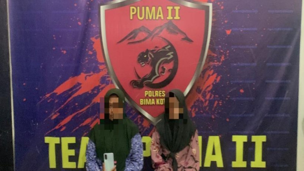 Pelaku saat diamankan Polisi. Foto (Humas Polres Bima)